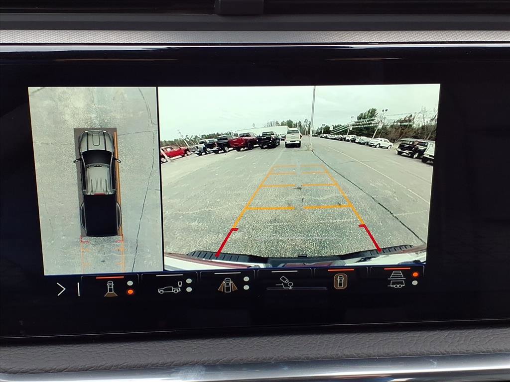 Used 2025 GMC Sierra 3500 Denali w/ Denali Reserve Package image 18