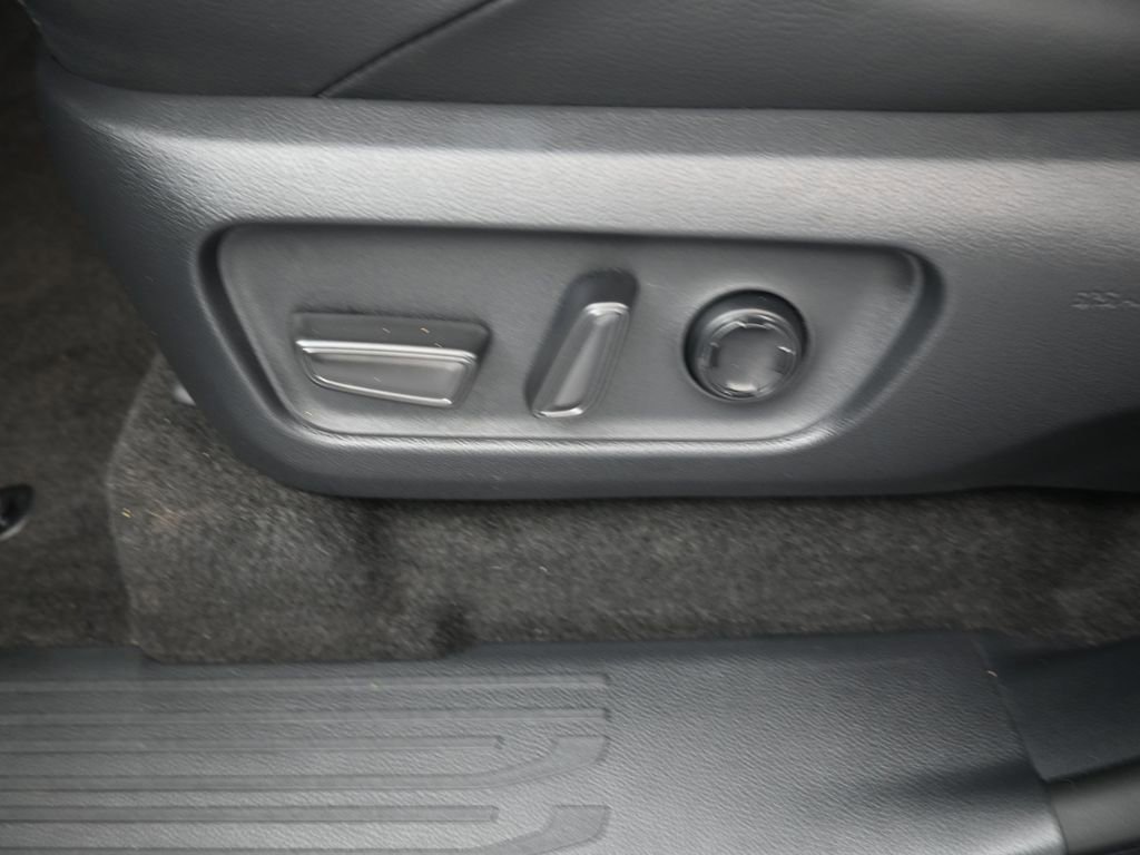 Used 2026 Toyota 4Runner TRD Sport Premium AWD/4WD image 16