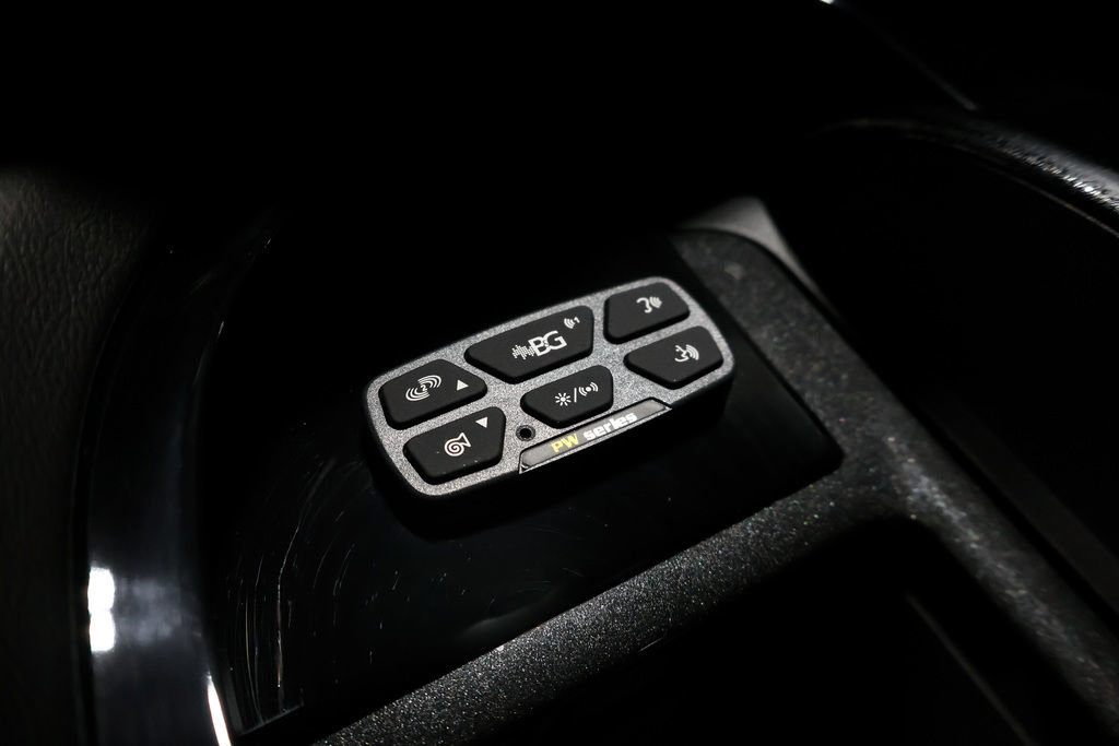 Used 2023 Cadillac Escalade Premium Luxury image 81