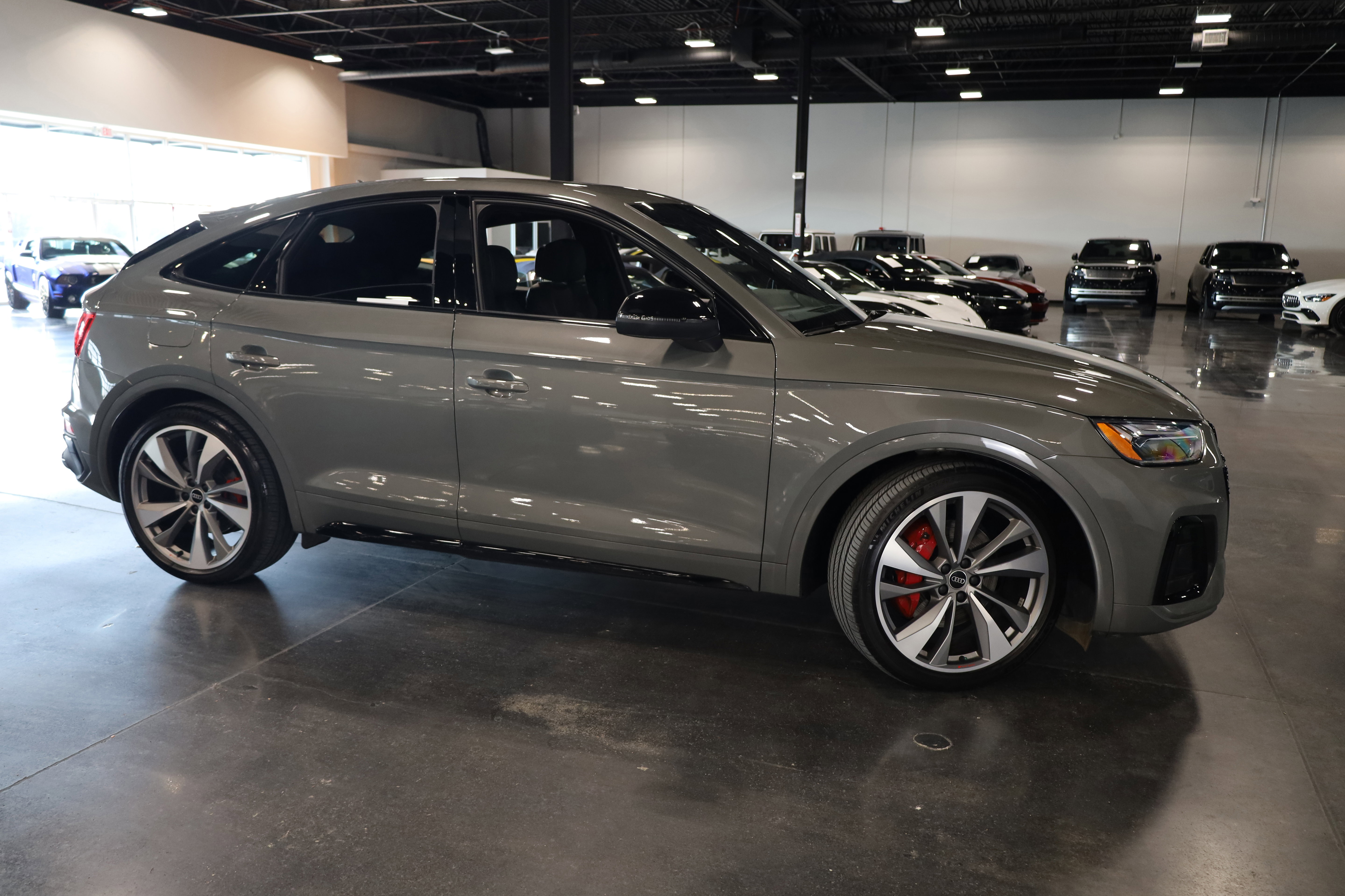 Used 2023 Audi SQ5 Premium Plus image 8