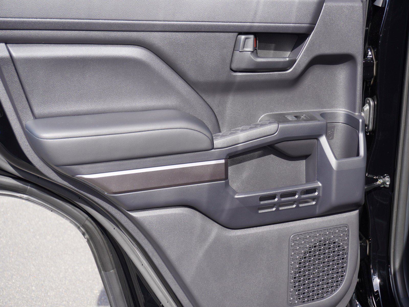 New 2025 Toyota 4Runner TRD Off-Road image 15