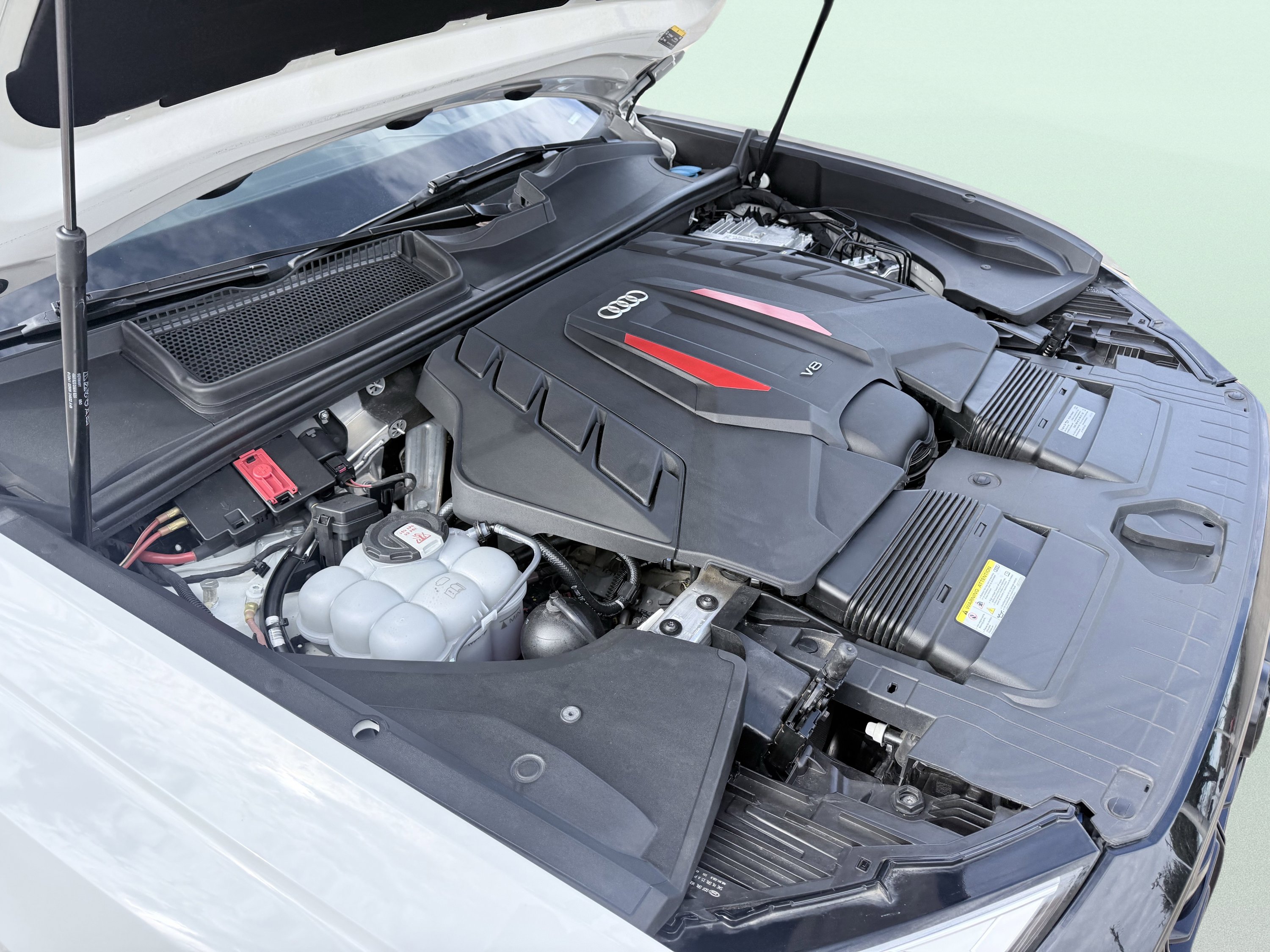 Used 2023 Audi SQ8 Prestige image 56