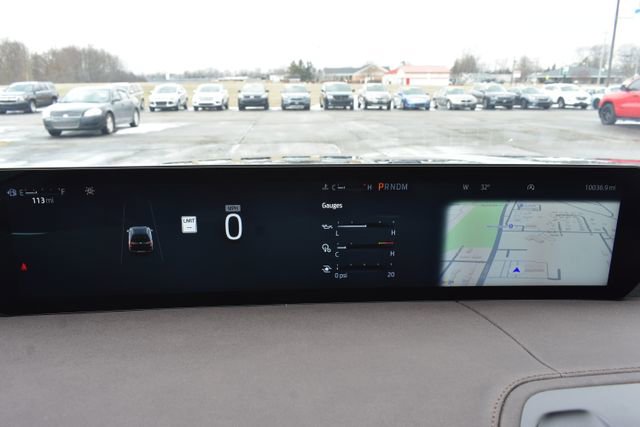 Used 2025 Ford Expedition King Ranch image 17