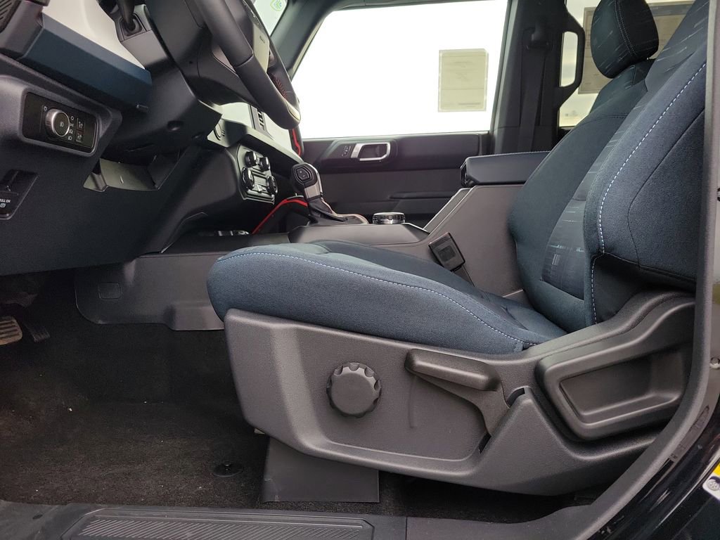 New 2025 Ford Bronco Heritage Edition image 17