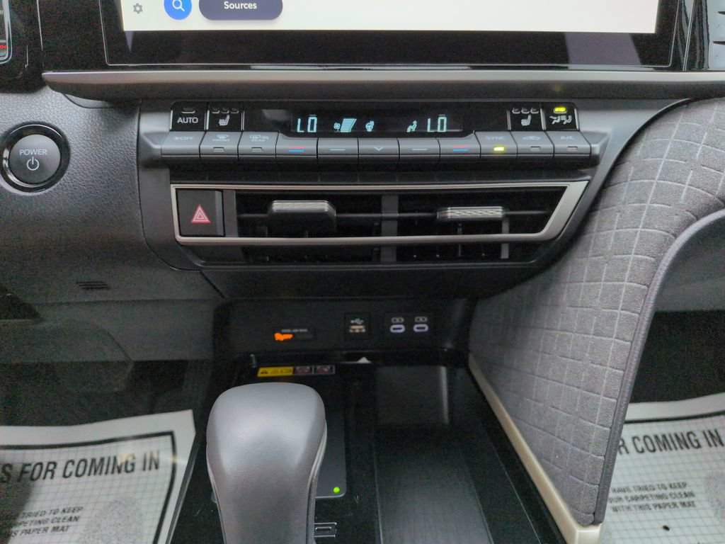 Certified 2026 Toyota Camry XLE FWD image 18