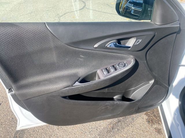 Used 2023 Chevrolet Malibu LS image 20