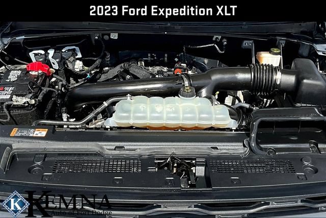 Used 2023 Ford Expedition XLT AWD/4WD image 35