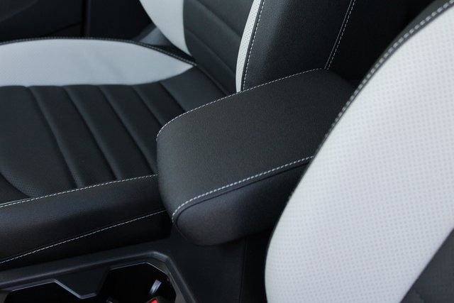 New 2025 Volkswagen Taos SEL AWD/4WD image 19