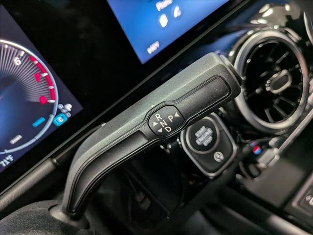 Used 2025 Mercedes-Benz GLA 250 image 14