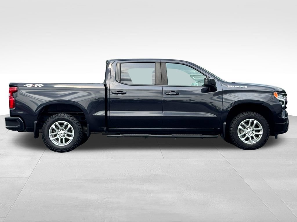 Used 2023 Chevrolet Silverado 1500 RST AWD/4WD image 7