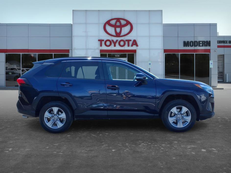 Certified 2022 Toyota RAV4 XLE AWD/4WD image 7