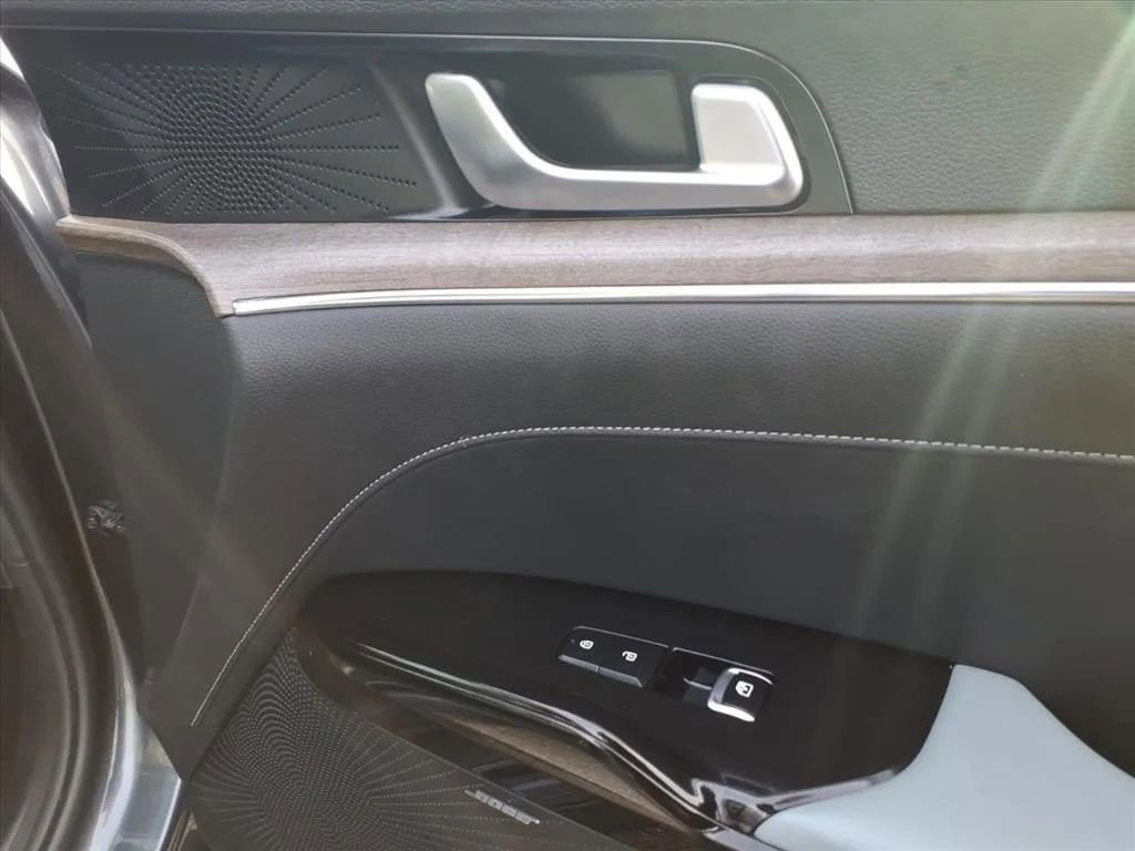 Used 2021 Kia K5 EX w/ EX Premium Package image 12