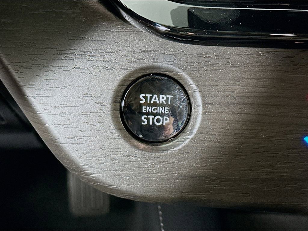 New 2025 Nissan Murano SL w/ Cargo Package image 19