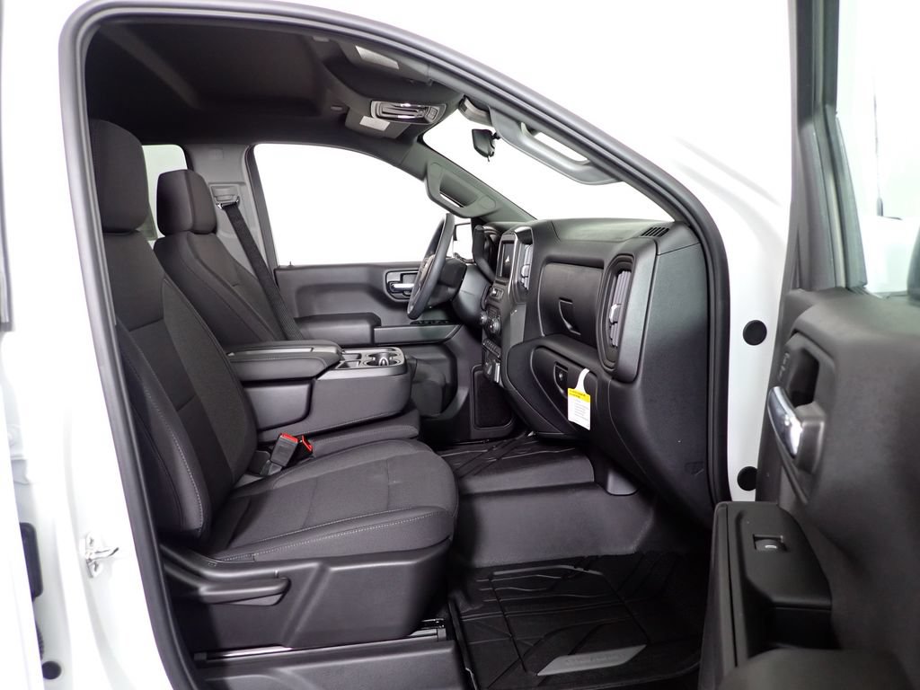 New 2026 Chevrolet Silverado 1500 Custom AWD/4WD image 33