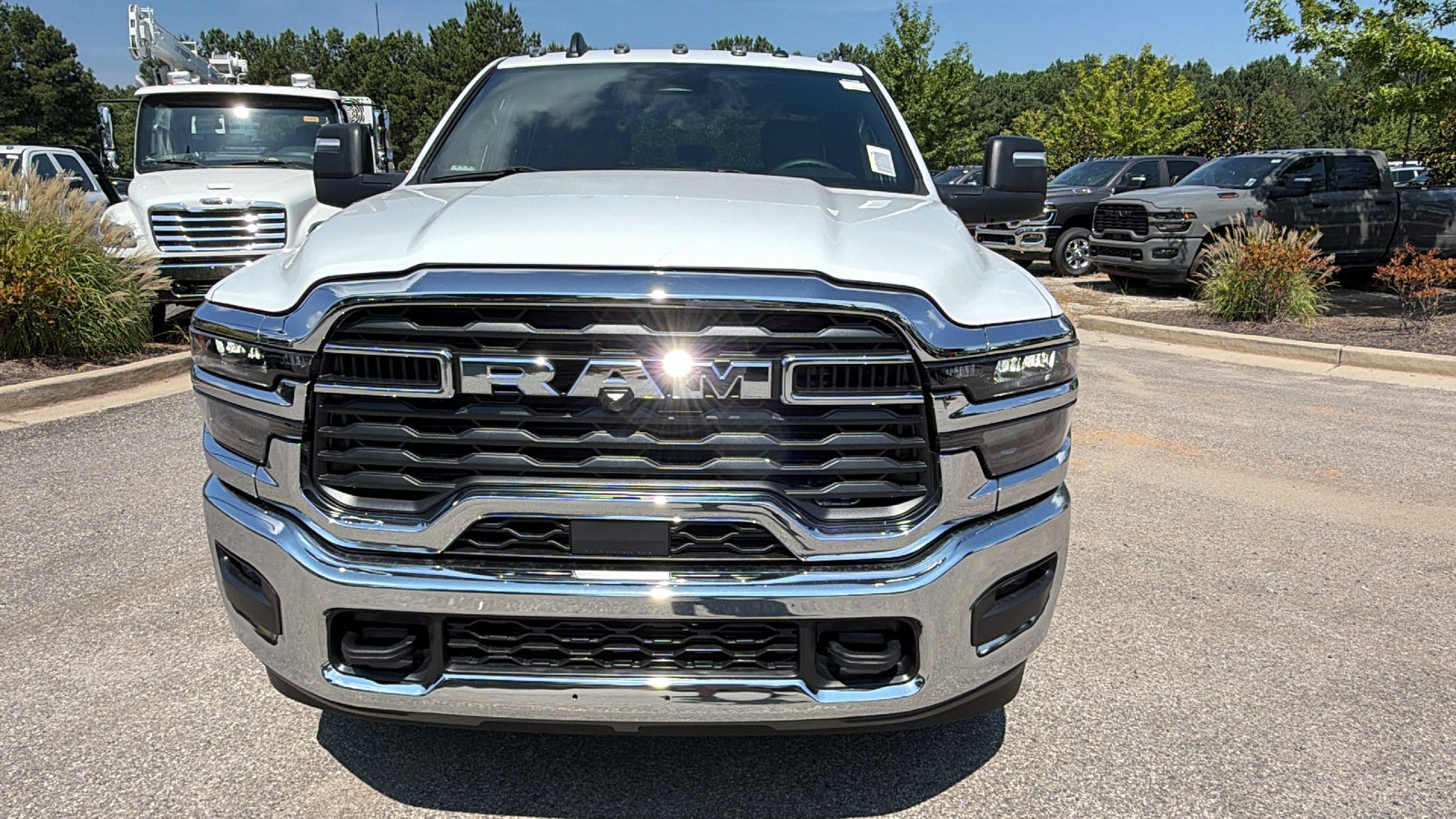 New 2027 RAM 3500 Tradesman w/ Chrome Appearance Group A AWD/4WD image 3