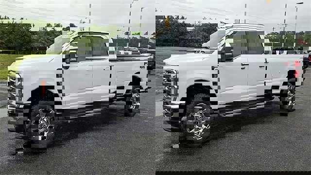 Certified 2023 Ford F250 Lariat w/ Tow Technology Package image 4