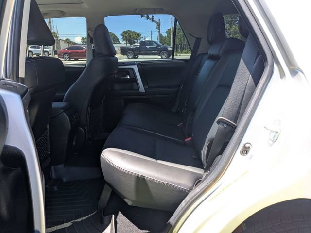 Used 2022 Toyota 4Runner Limited AWD/4WD image 13
