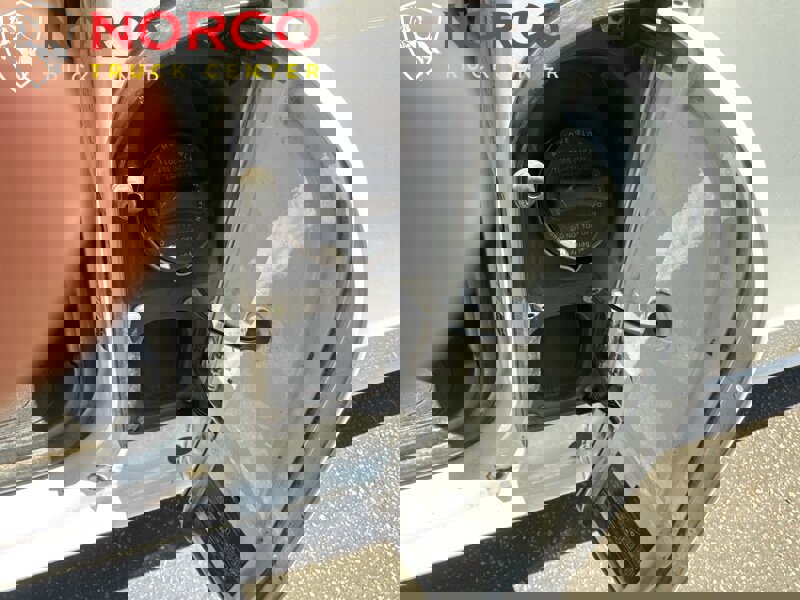 Used 2017 Mercedes-Benz Metris w/ Driver Efficiency Package image 16