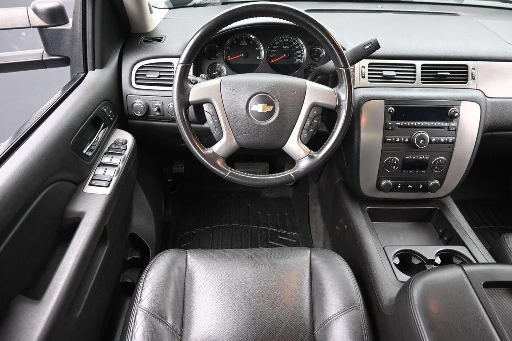 Used 2014 Chevrolet Silverado 2500 LTZ w/ LTZ Plus Package AWD/4WD image 14