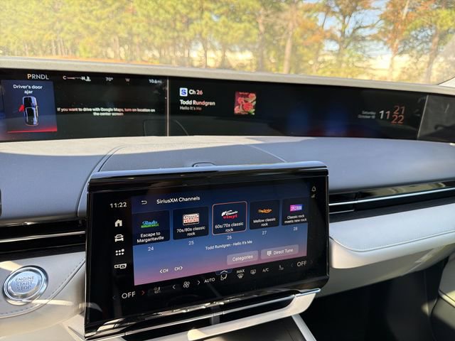 New 2026 Lincoln Nautilus Reserve AWD/4WD image 16