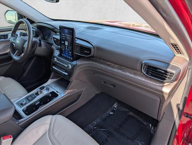 Used 2020 Ford Explorer Platinum w/ Premium Technology Package image 30