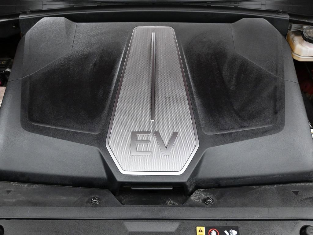 Used 2022 Kia EV6 Wind image 44
