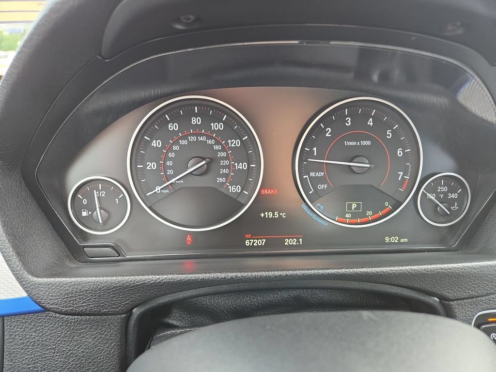 Used 2018 BMW 340i xDrive Sedan AWD/4WD image 8