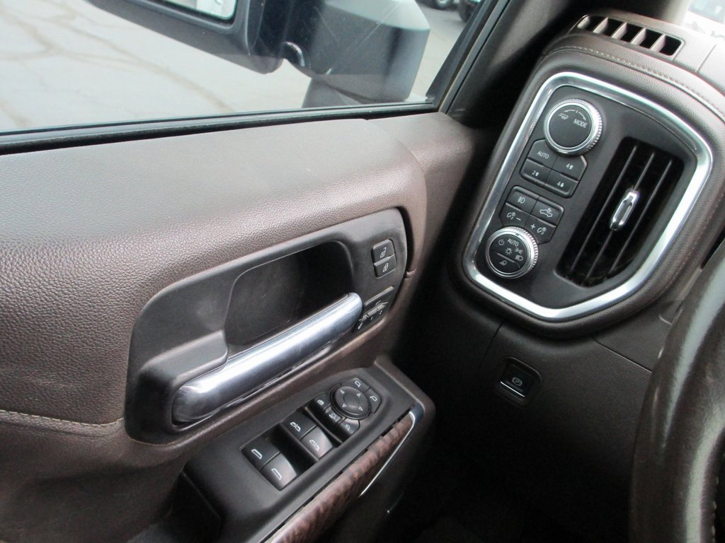 Certified 2021 GMC Sierra 3500 Denali w/ Denali Ultimate Package image 28