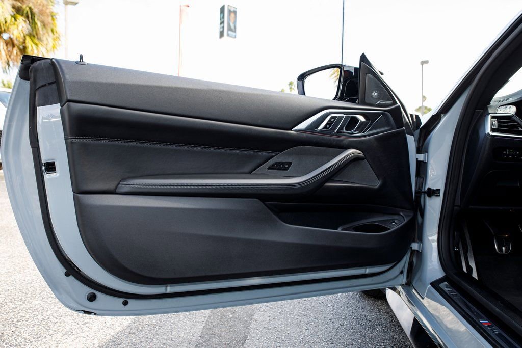 Used 2022 BMW M4 Coupe image 26