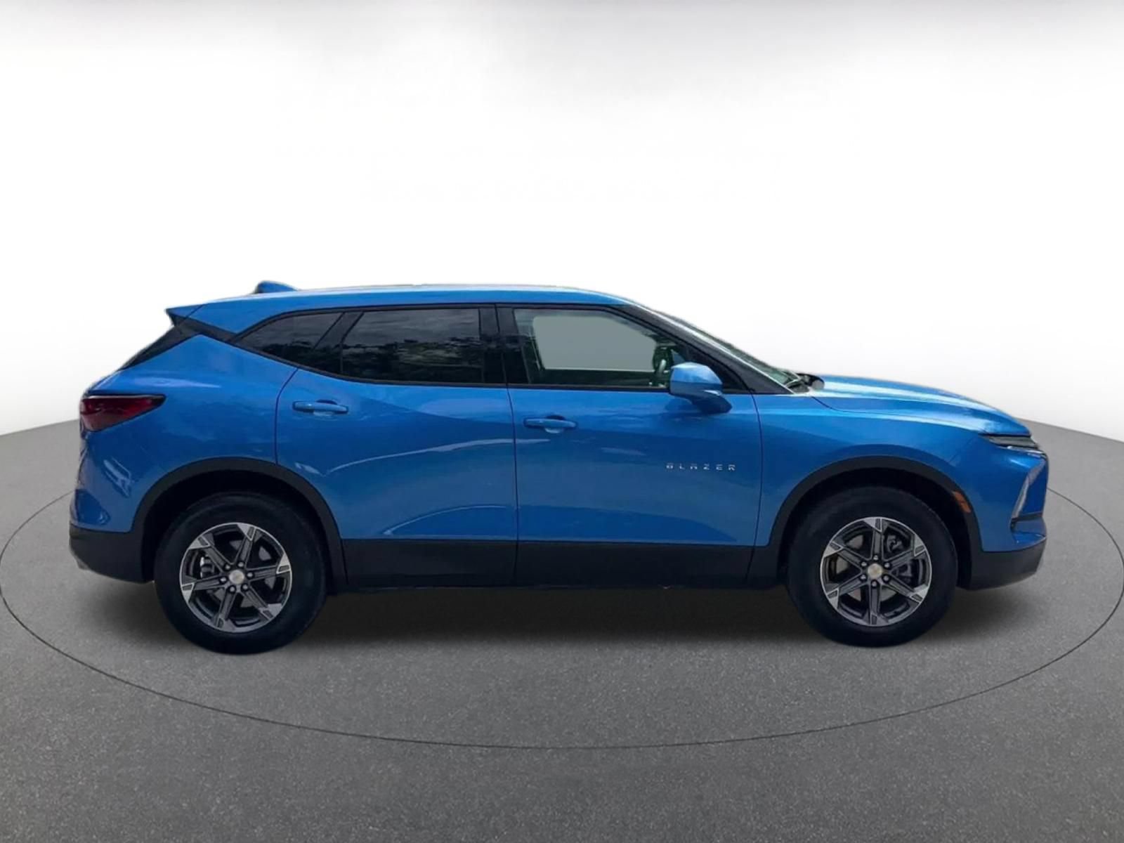 Used 2026 Chevrolet Blazer LT FWD image 15