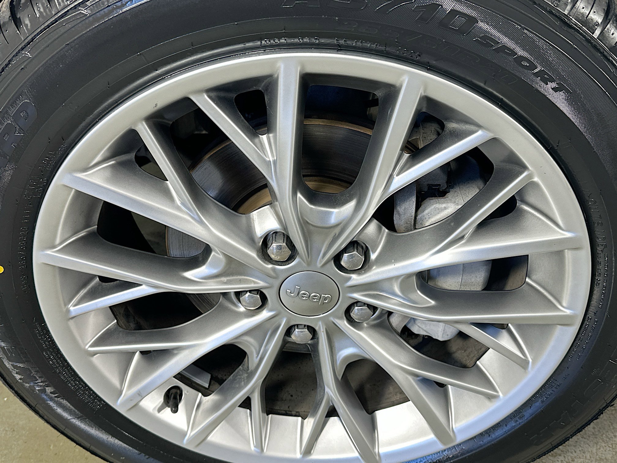 Used 2023 Jeep Grand Cherokee Summit w/ Rear Seat Video Group I image 34