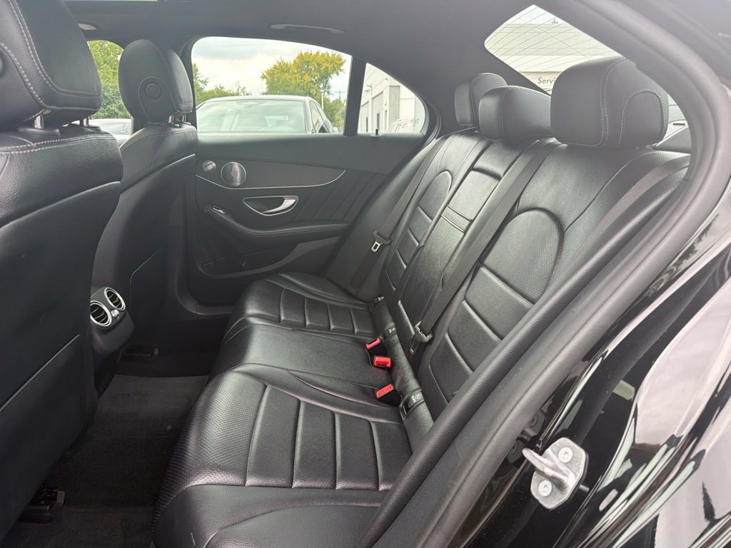 Used 2020 Mercedes-Benz C 300 4MATIC Sedan image 15