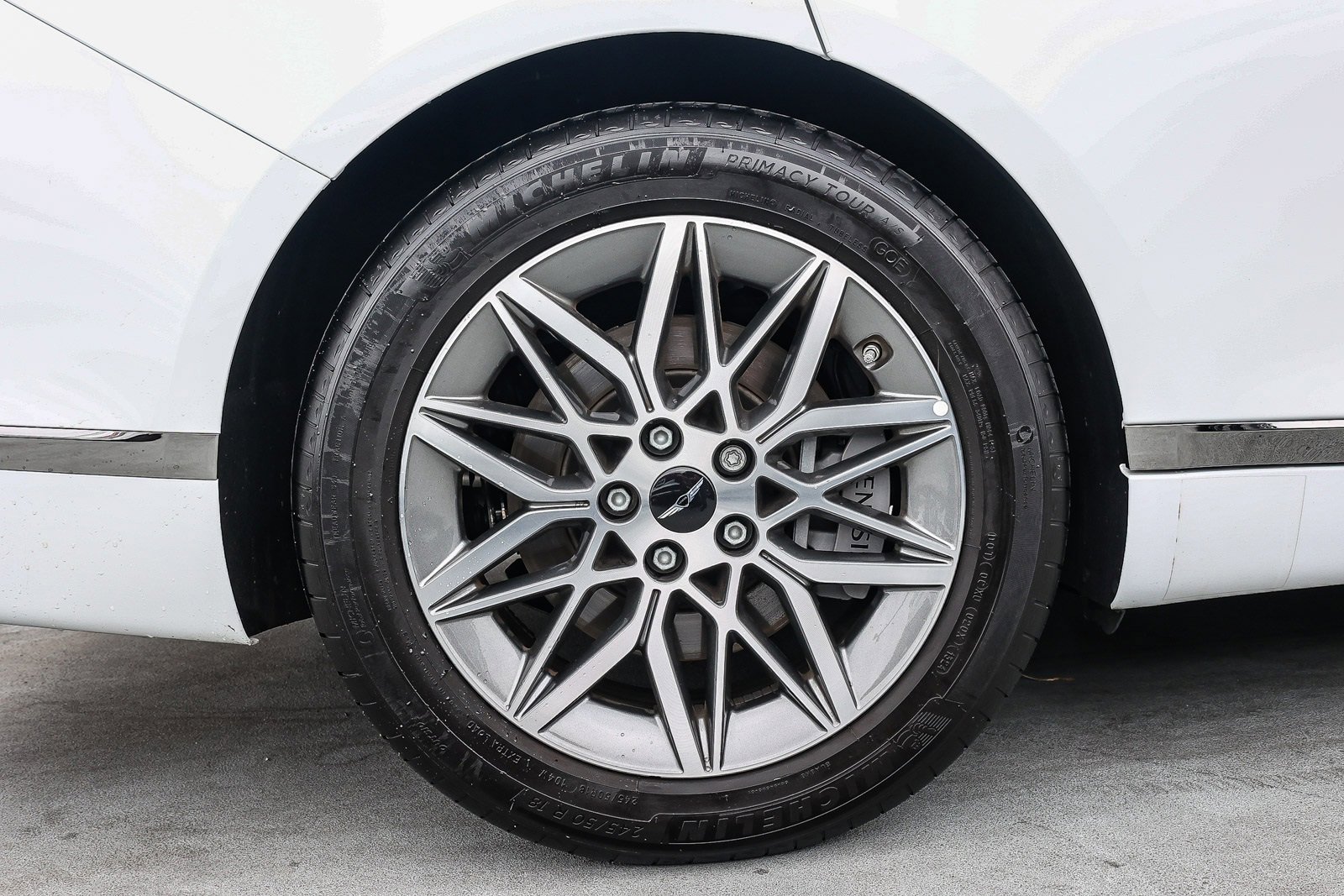 Used 2025 Genesis G80 2.5T image 8