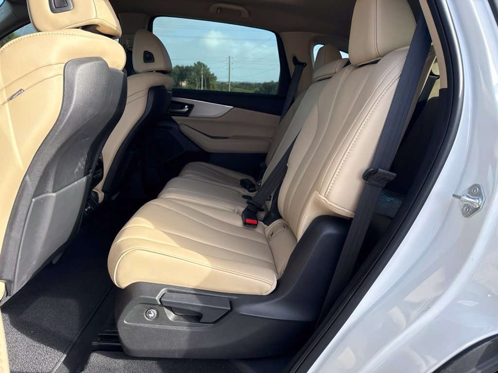 Used 2024 Acura MDX SH-AWD image 9