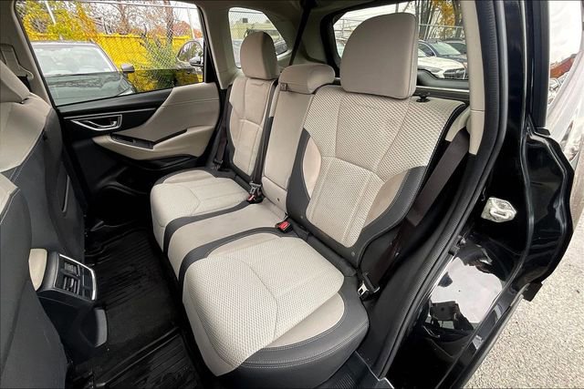 Used 2019 Subaru Forester Premium image 26