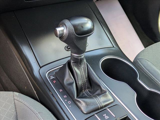 Used 2018 Kia Sorento LX image 12