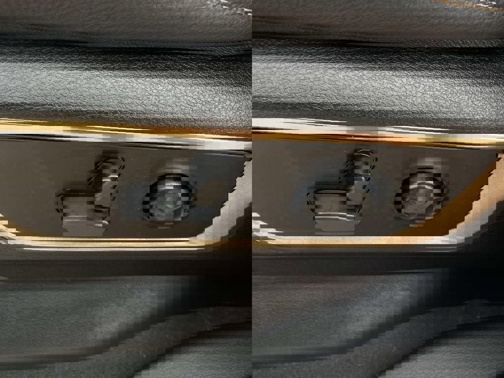 Used 2023 RAM 1500 Limited image 26