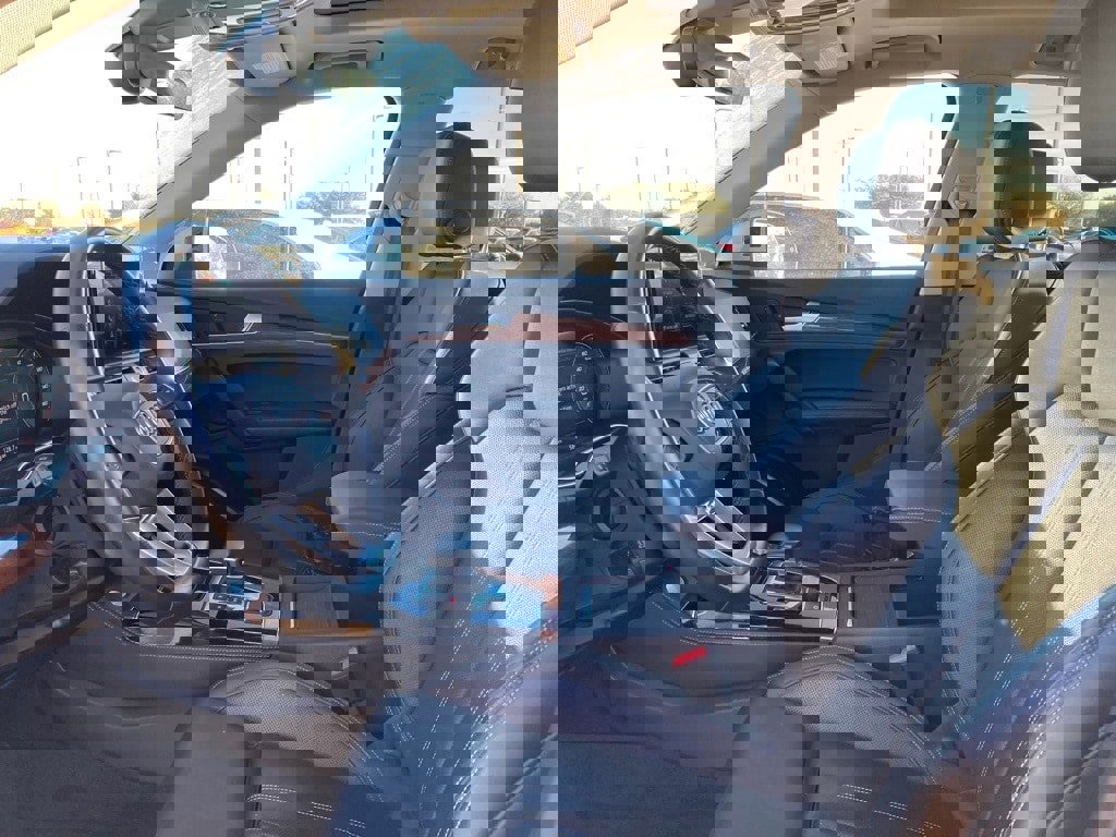 Used 2021 Audi Q5 2.0T Premium Plus w/ Premium Plus Package image 9