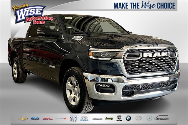 New 2025 RAM 1500 4x4 Crew Cab image 1