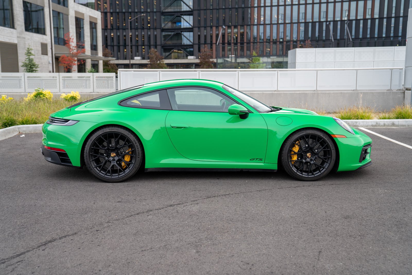 Certified 2022 Porsche 911 Carrera GTS RWD image 8
