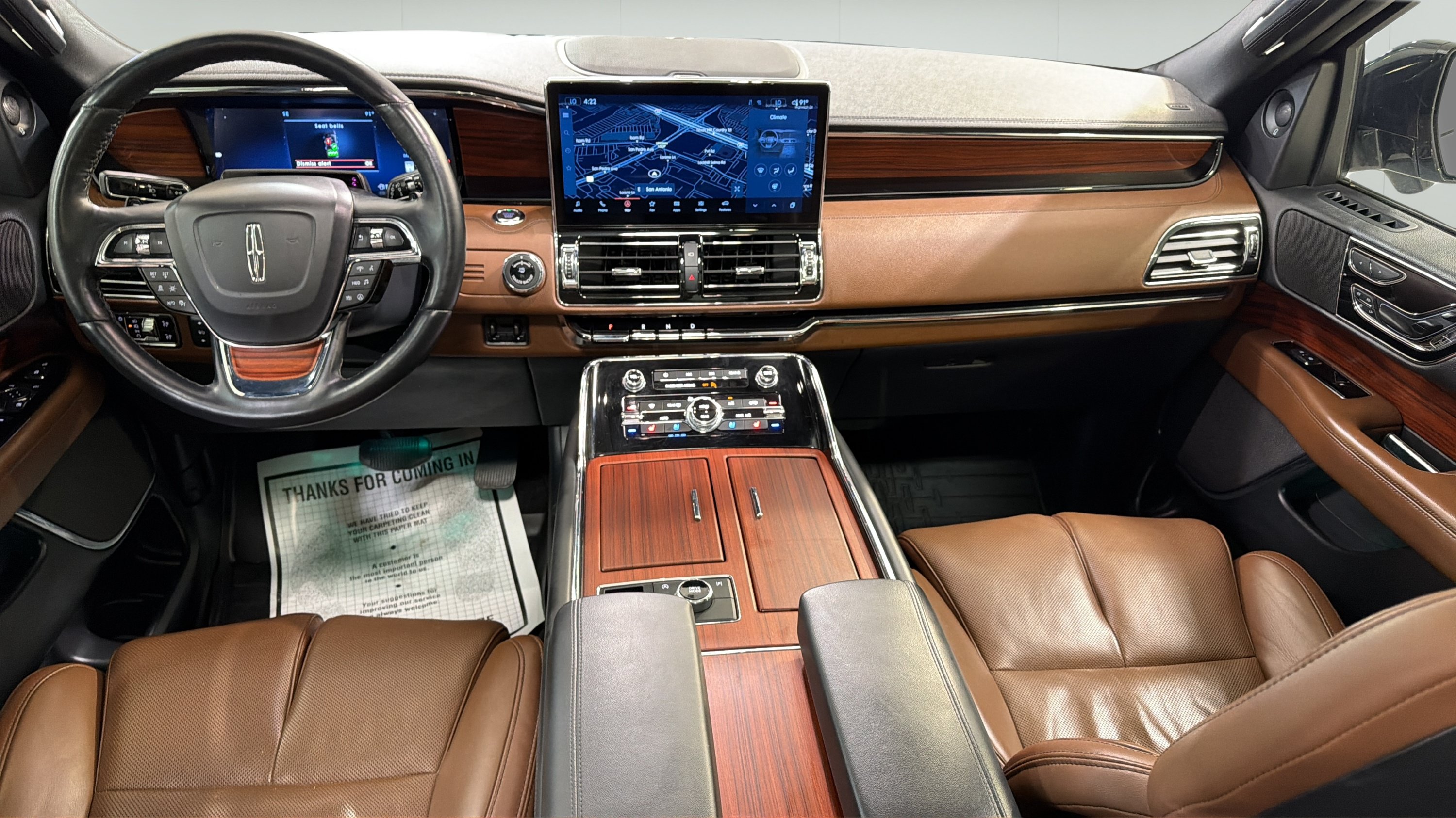 Used 2024 Lincoln Navigator Reserve AWD/4WD image 13