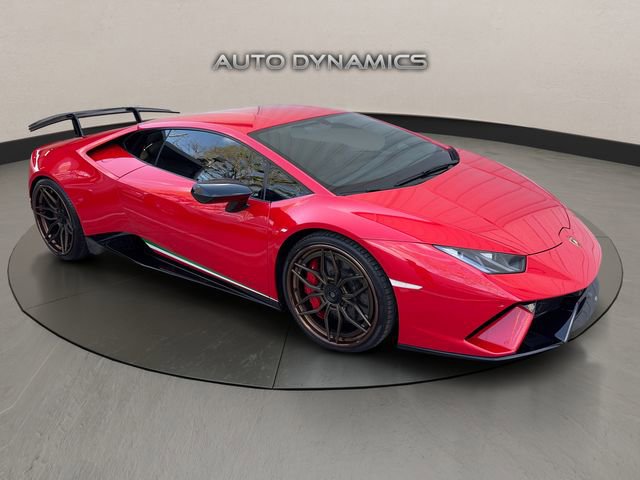 Used 2018 Lamborghini Huracan Performante image 3