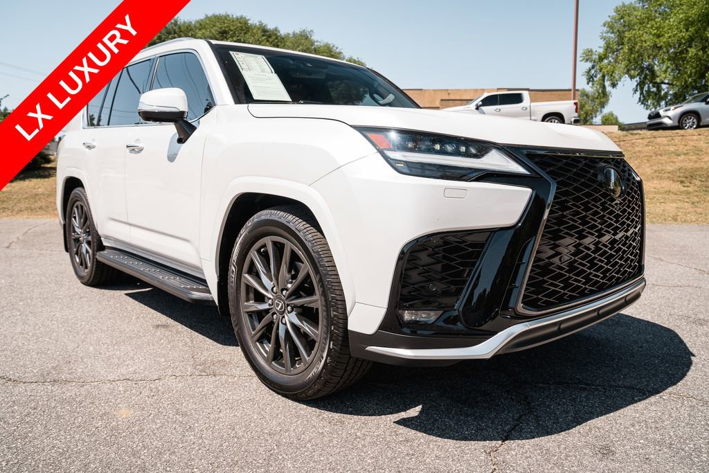 Used 2023 Lexus LX 600 4WD w/ Accessory Package (Z1) image 10