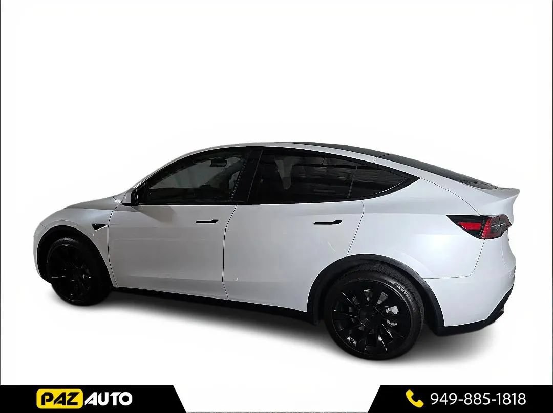 Used 2023 Tesla Model Y Long Range AWD/4WD image 3