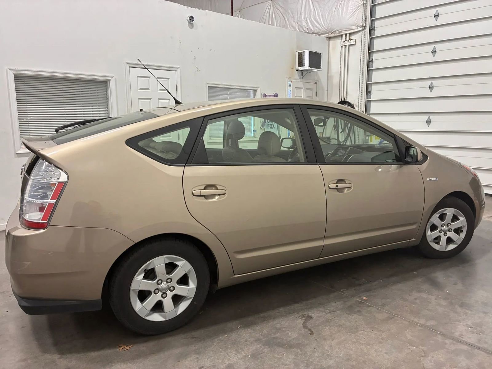 Used 2006 Toyota Prius Hatchback 4D image 8