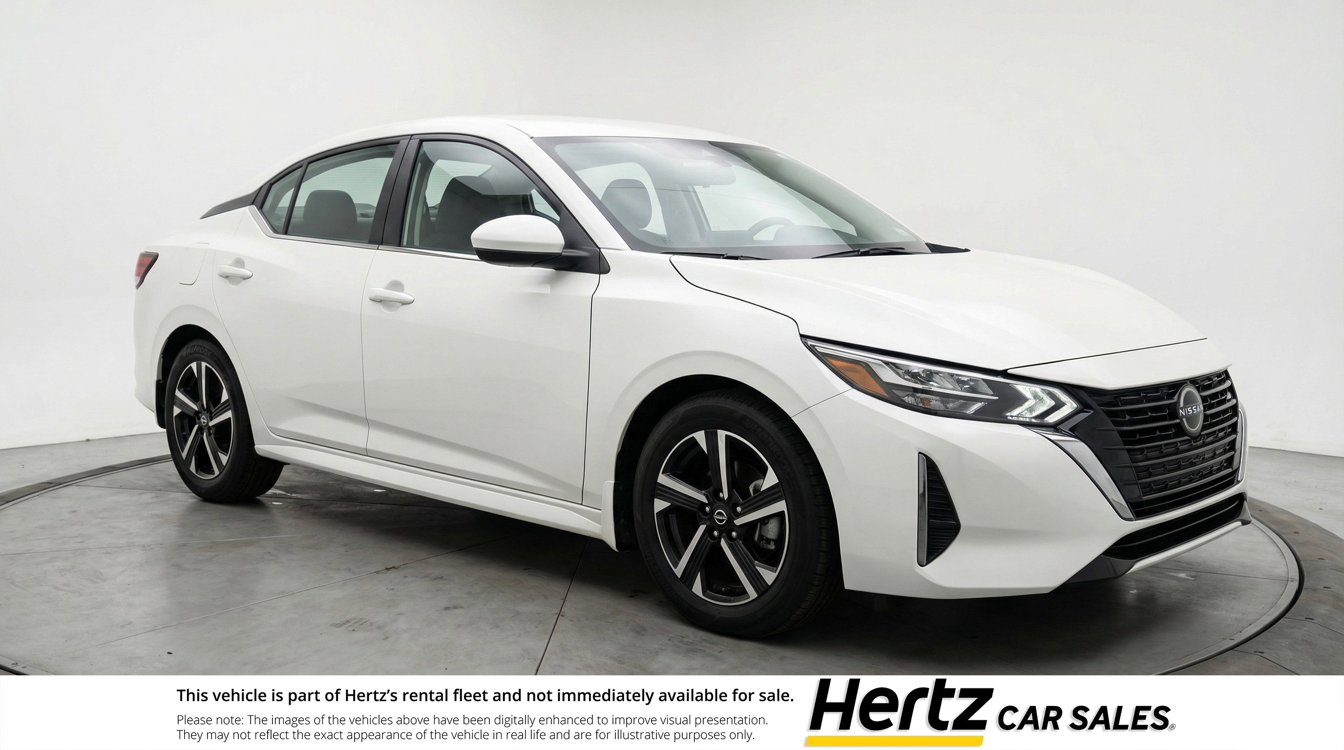 Used 2025 Nissan Sentra SV image 1