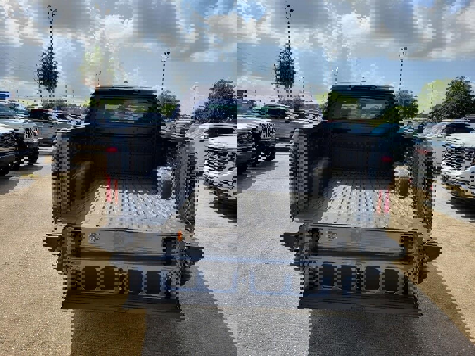 New 2025 GMC Sierra EV Denali image 9