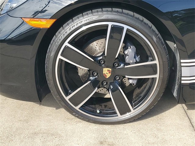 Used 2025 Porsche 718 Cayman image 7