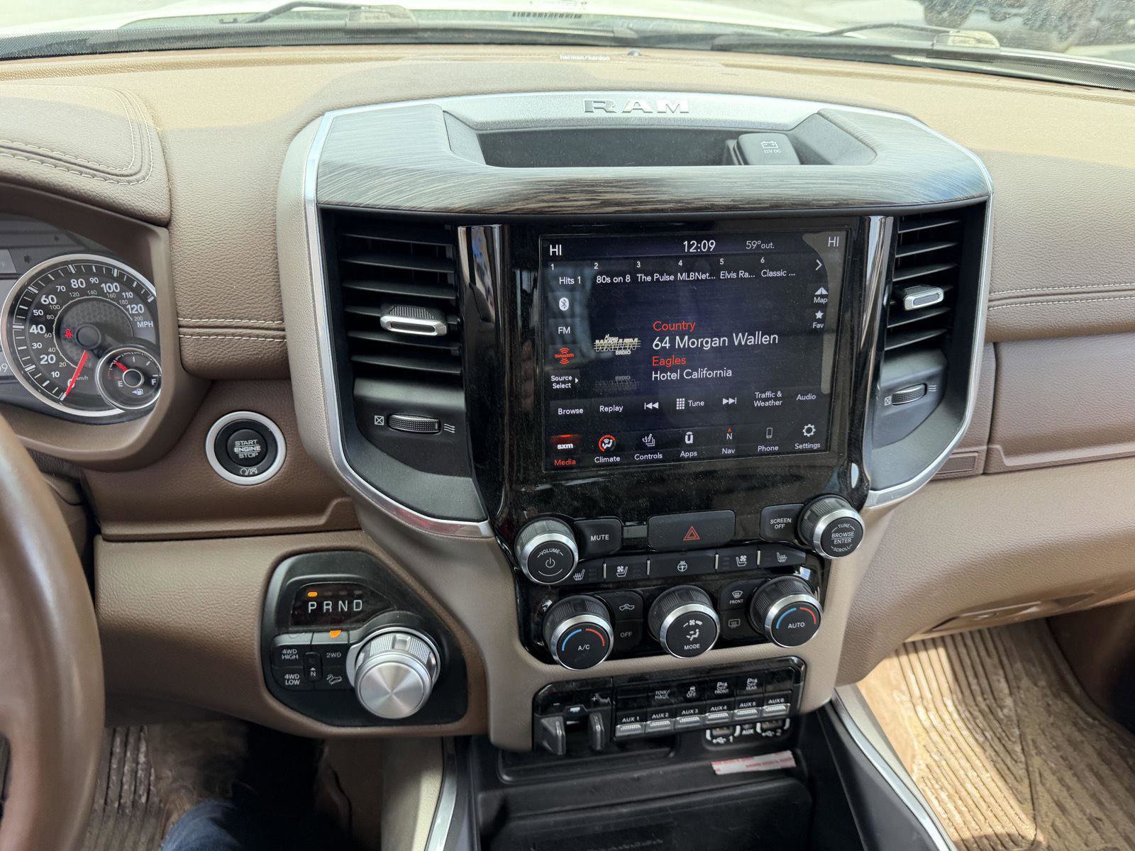Used 2020 RAM 2500 Laramie AWD/4WD image 22