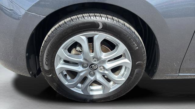 Used 2018 Toyota Yaris iA FWD image 20